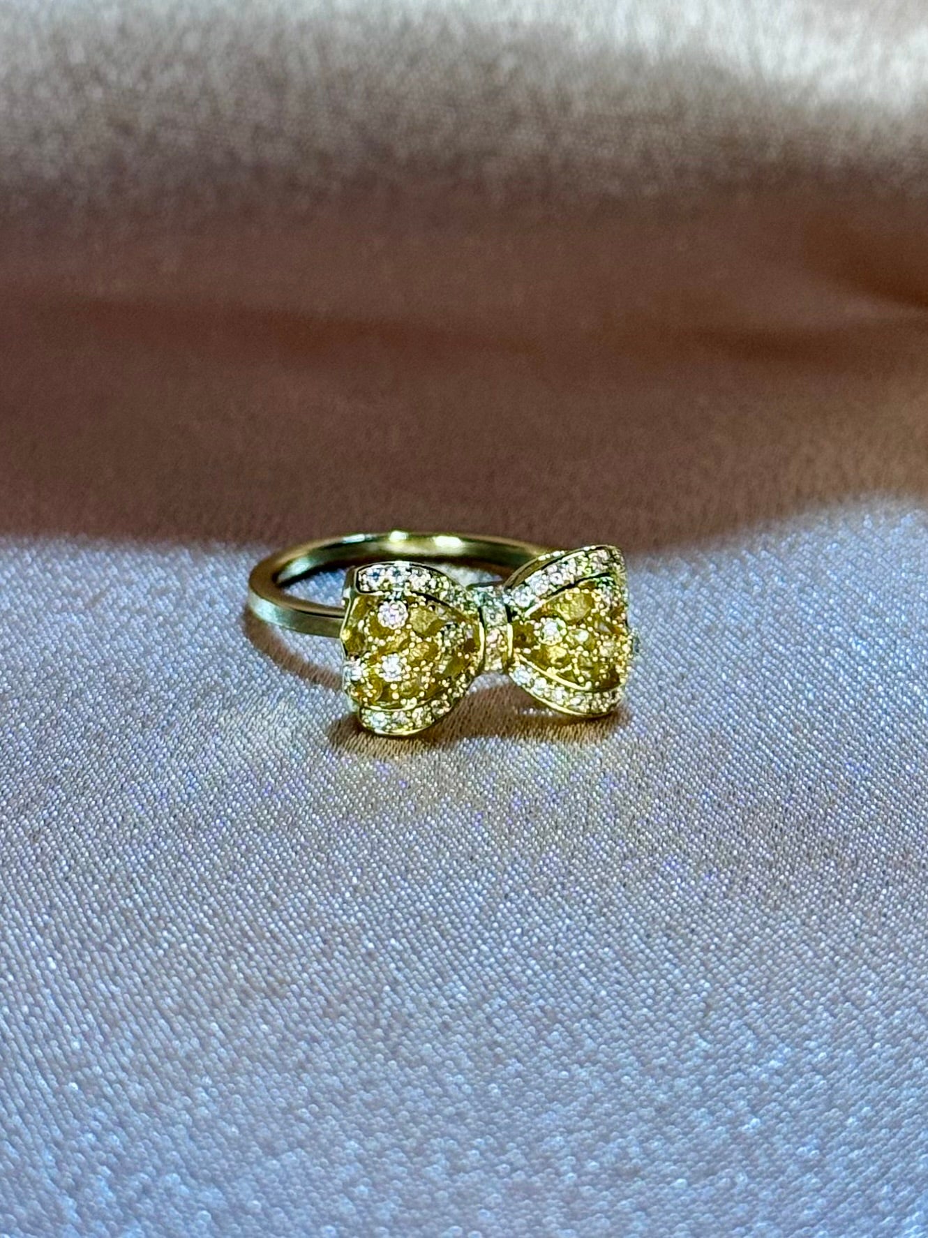 Bow Adjustable Ring