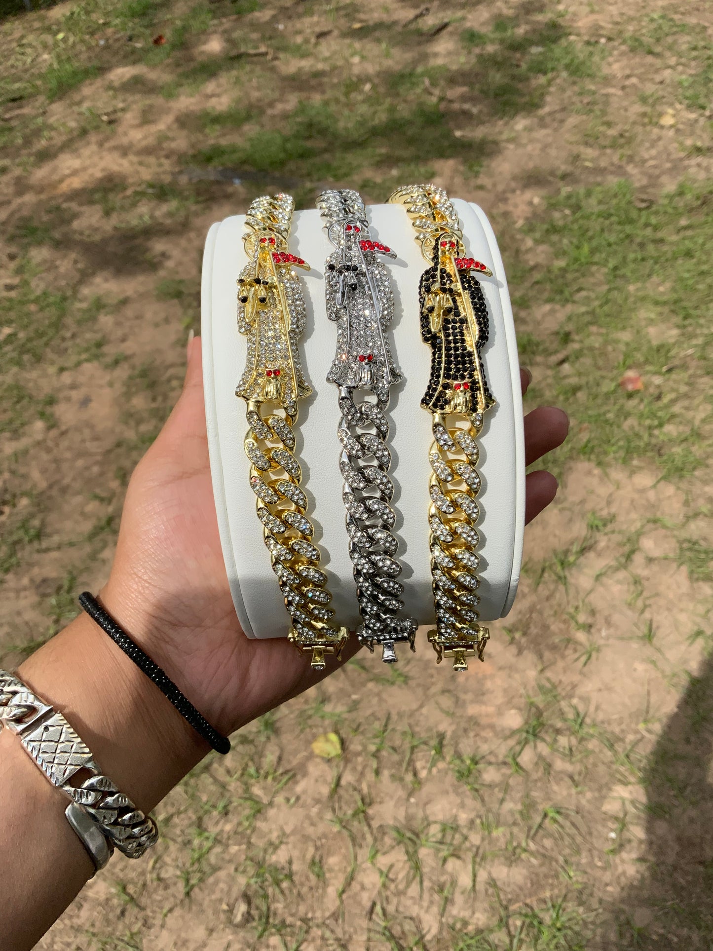 Golden Santa Muerte Iced Out Esclava