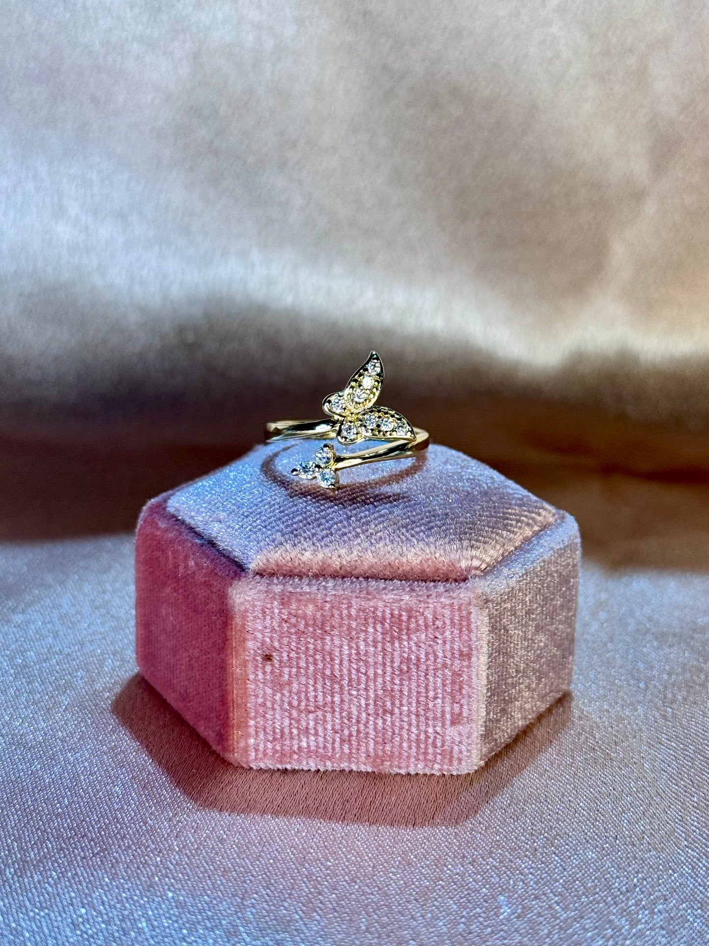 Mariposa Spark Adjustable Ring