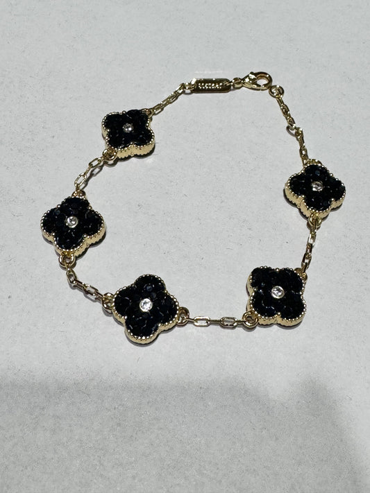 Black Diamond/Gold Clover Bracelet