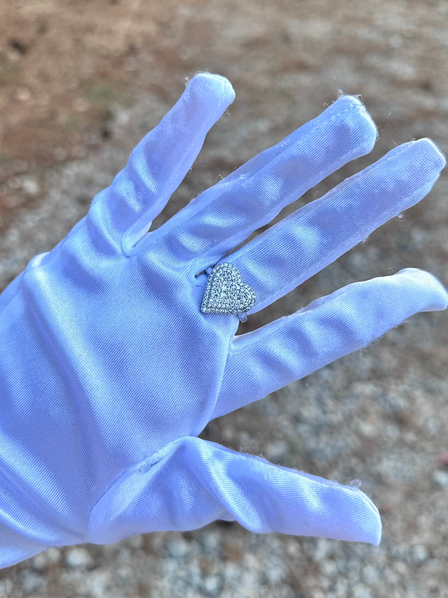 Icy Heart Ring (Silver)