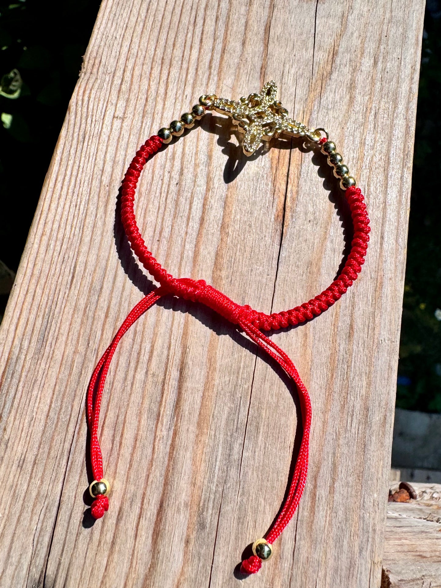 Nuda de bruja hilo bracelet