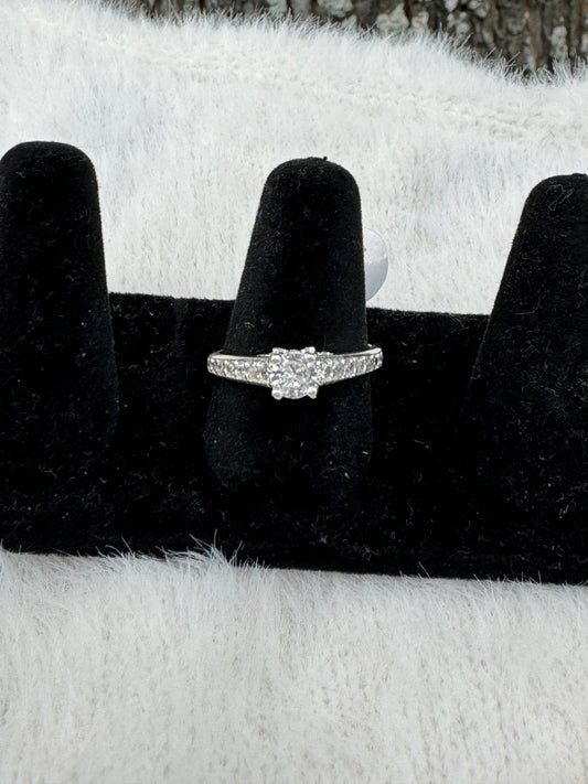 Classic Sparkly Gem Band Ring (Size 9)