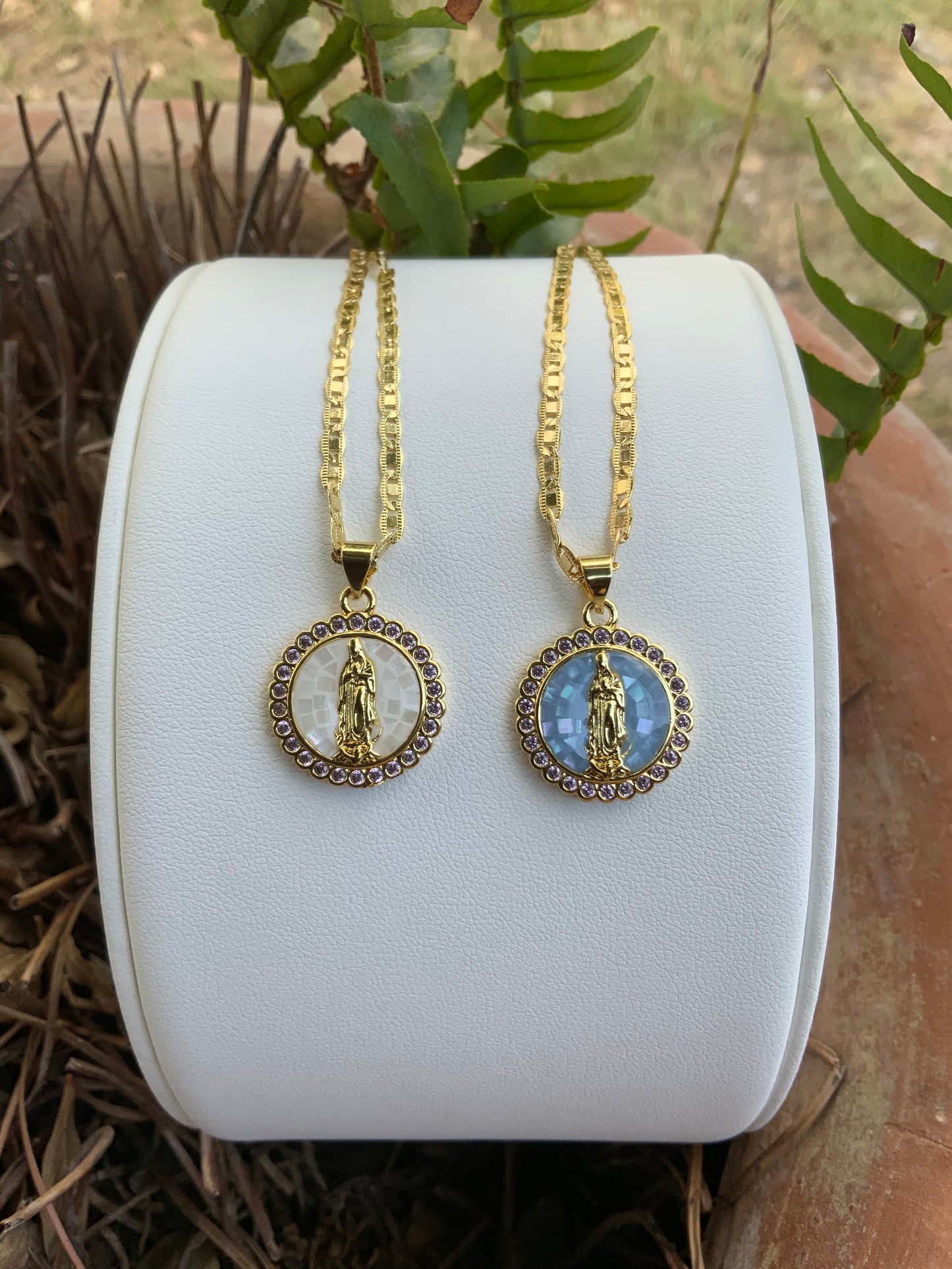 Virgencita Medalla Necklace