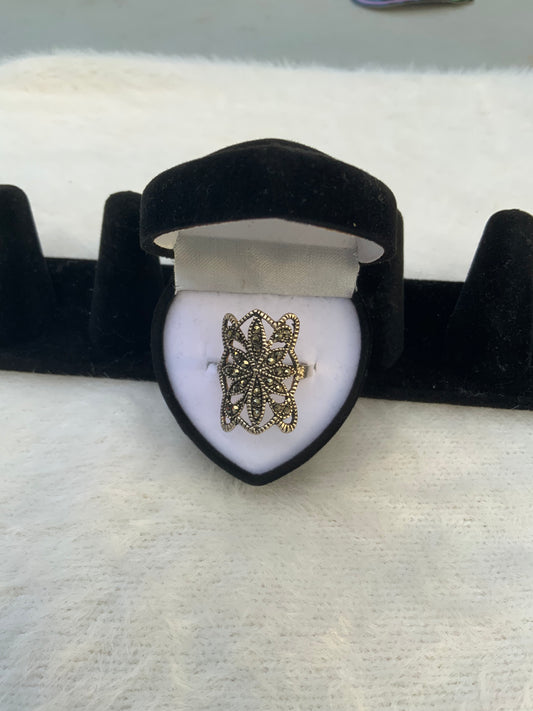 Long Marquesita Ring (Size 9)