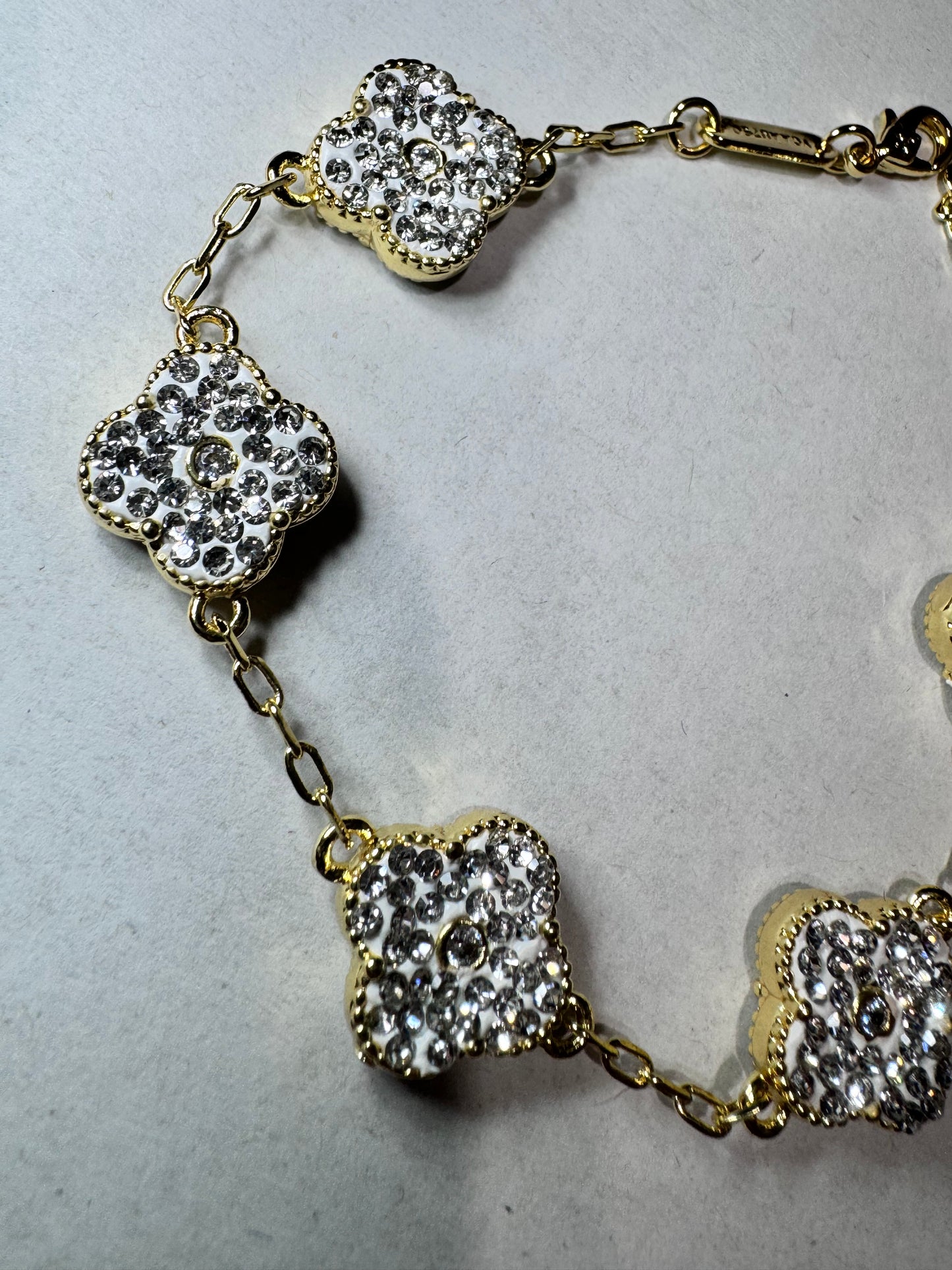 Diamond White/Gold Clover Bracelet