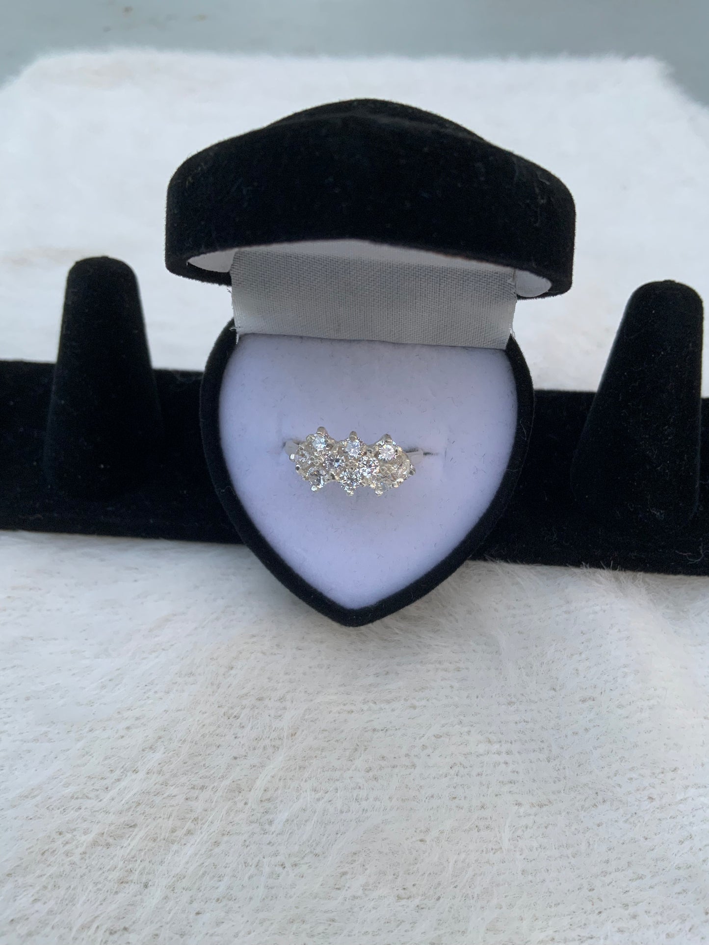 Three Sparkly Rhombus Ring (Size 8.5)