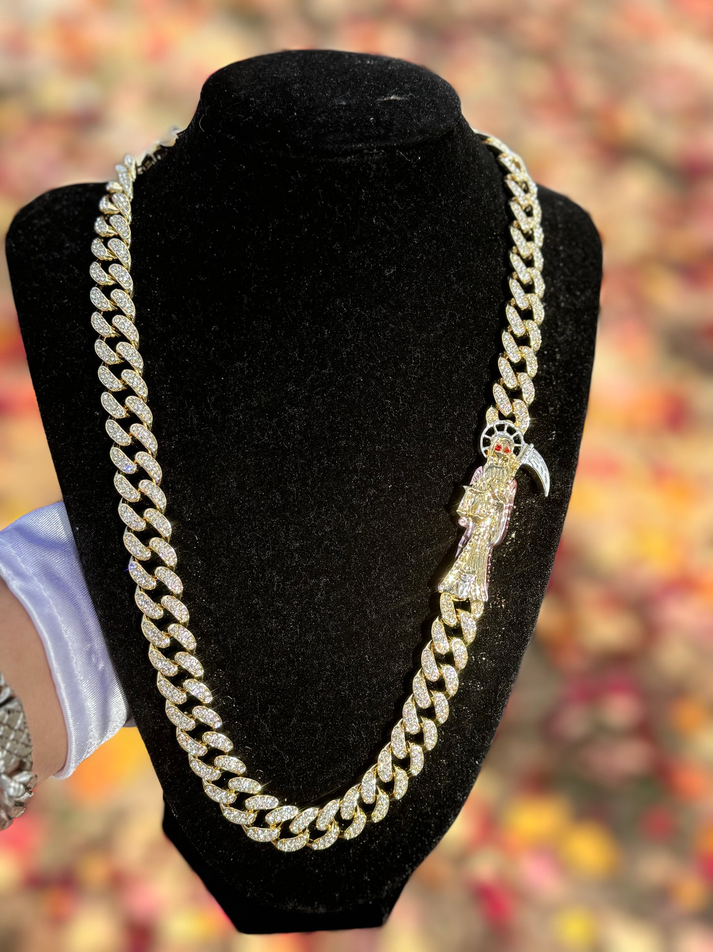 Santa Muerte Iced Chain 22 in