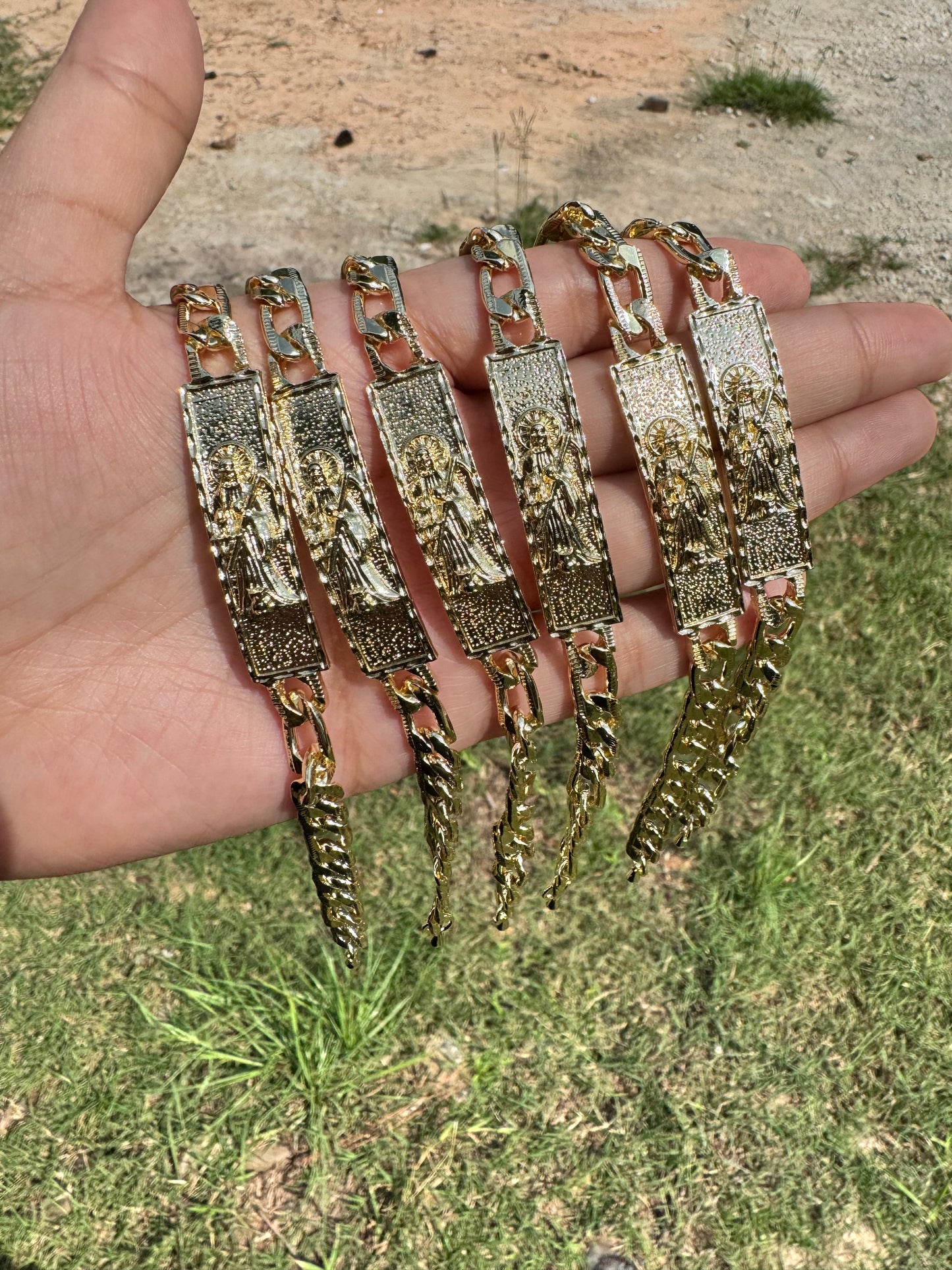 Santa Muerte Gold Esclava