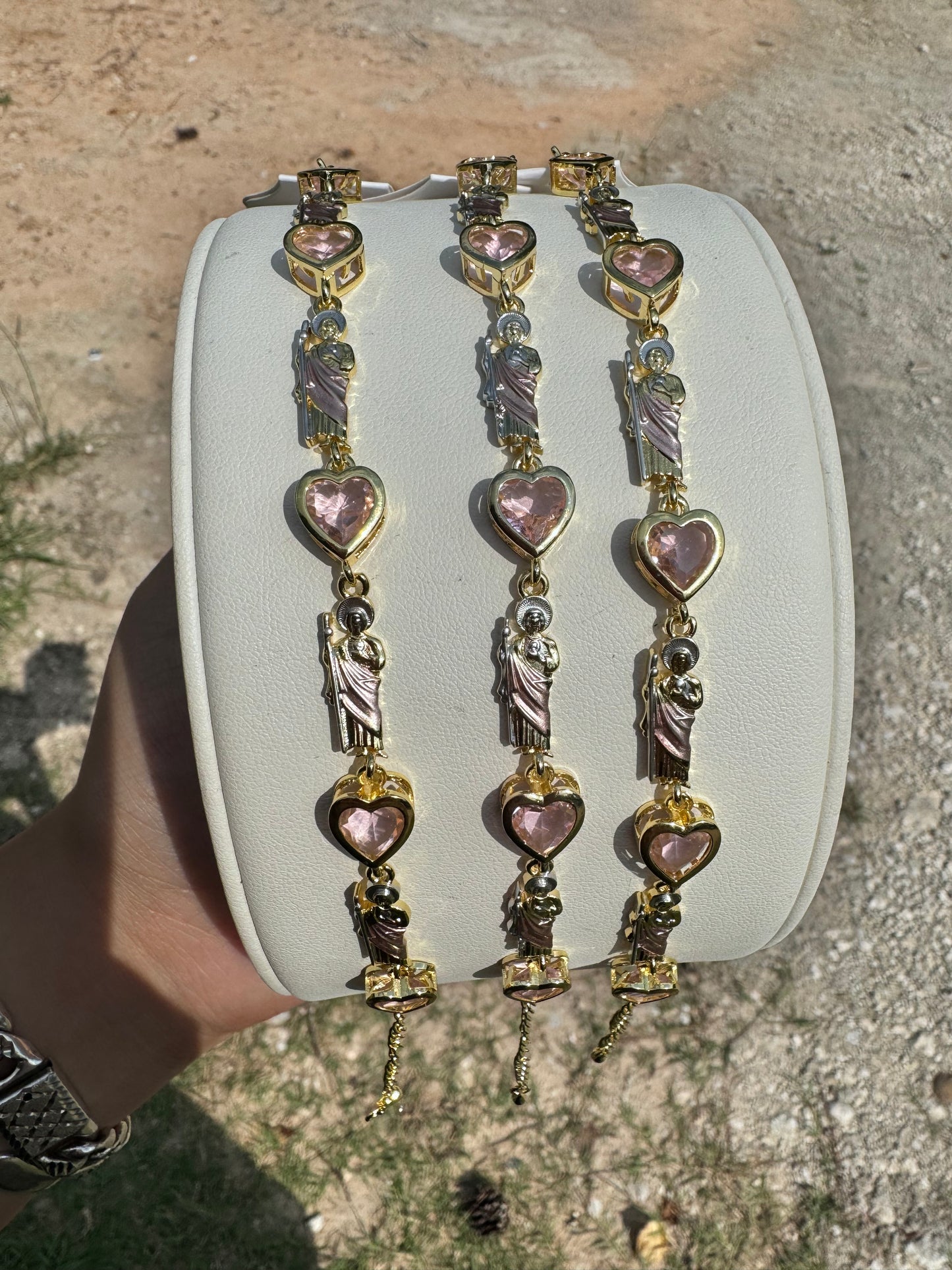 San Judas Corazon Rosa Bracelet