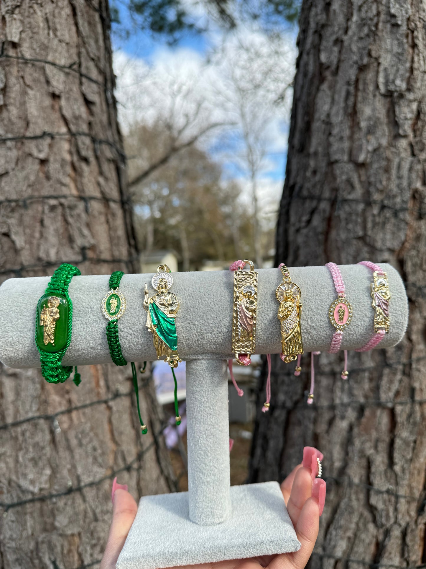 San Judas Pink Thread Bracelet