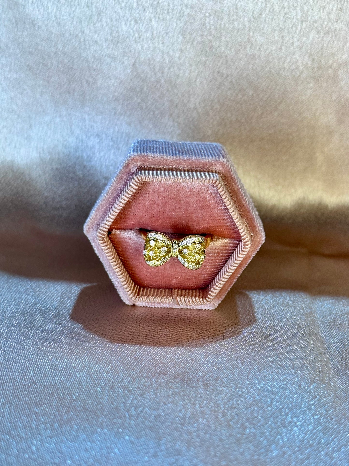 Bow Adjustable Ring