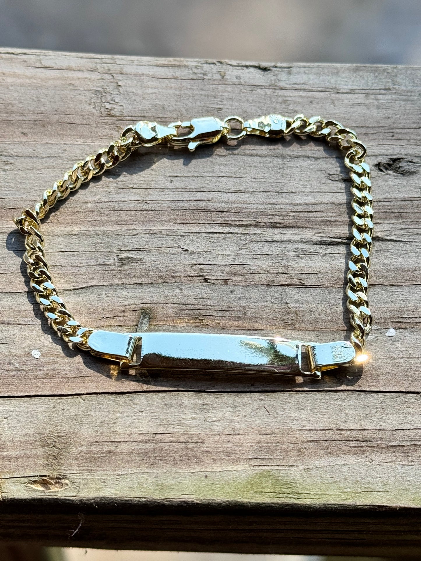 Custom ID standard Cuban Esclava