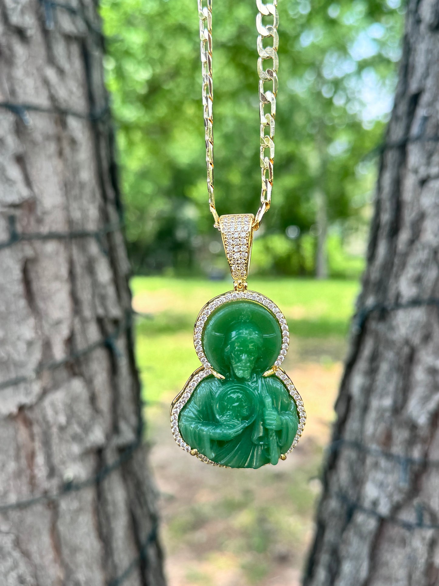 Verde Esperanza San Judas Chain necklace