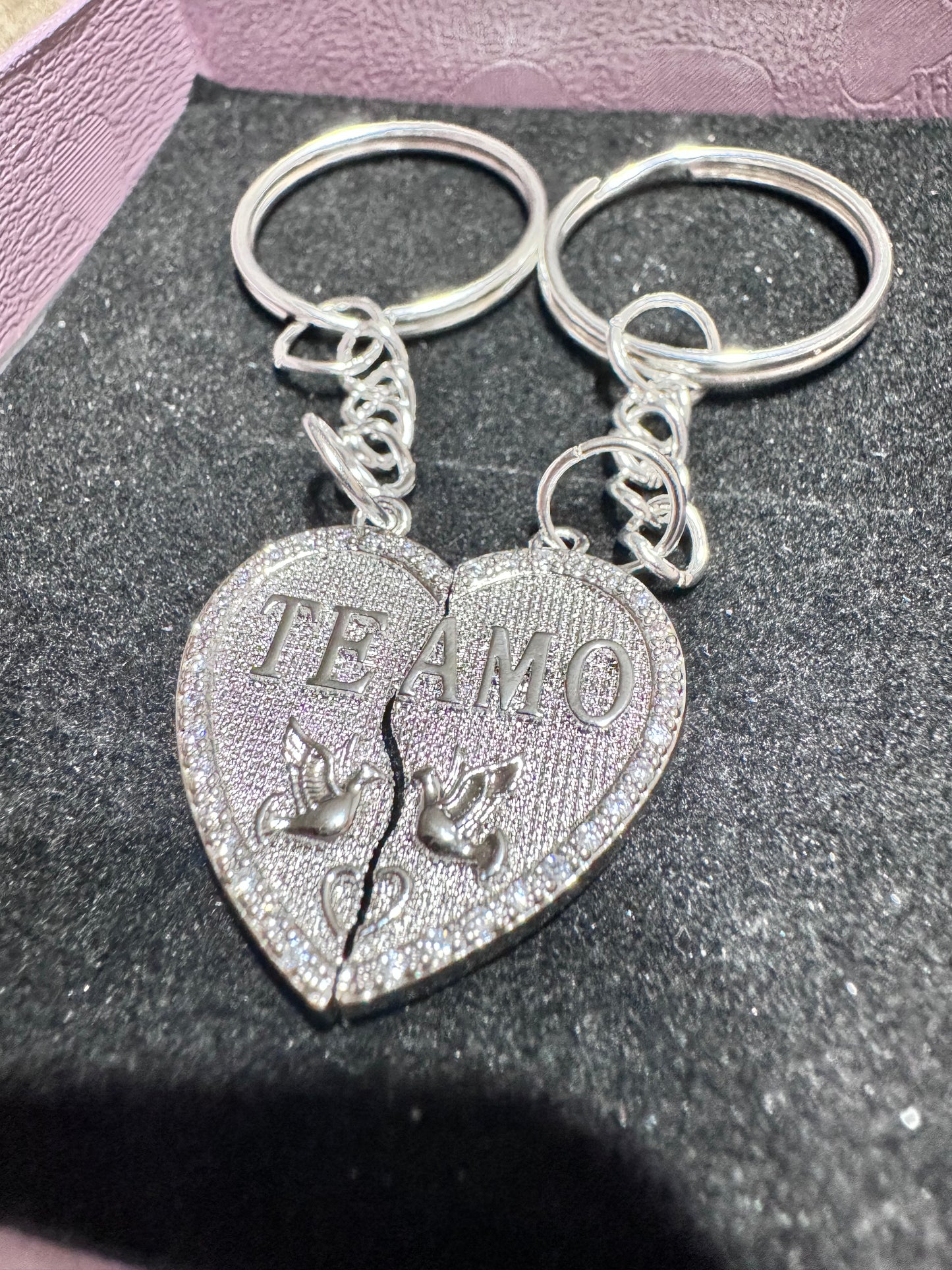 Breakable Heart Couple Keychain