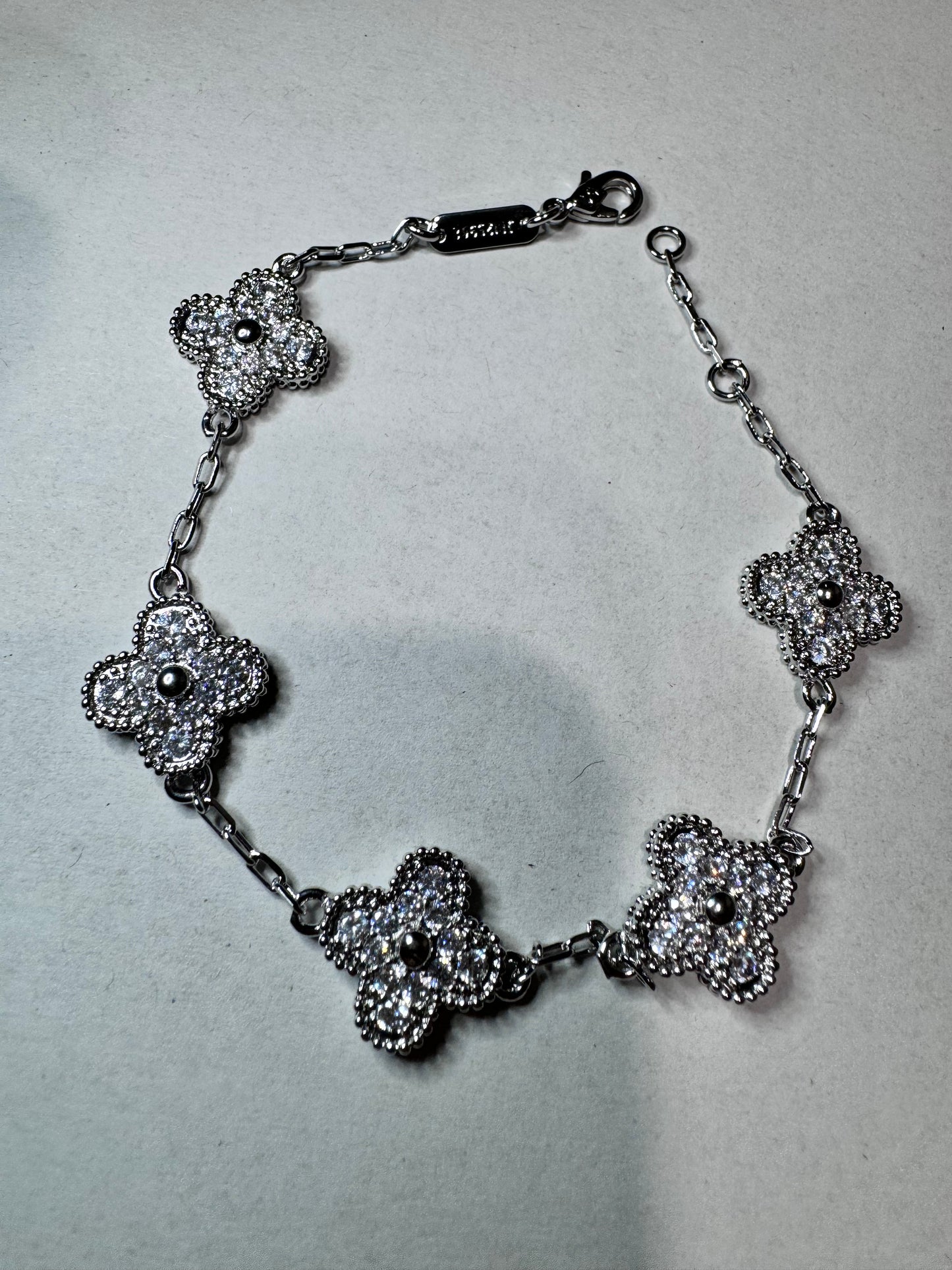 Silver Diamond/Silver Clover Bracelet