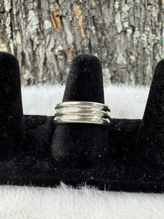 Lane Band Ring (Size 9)