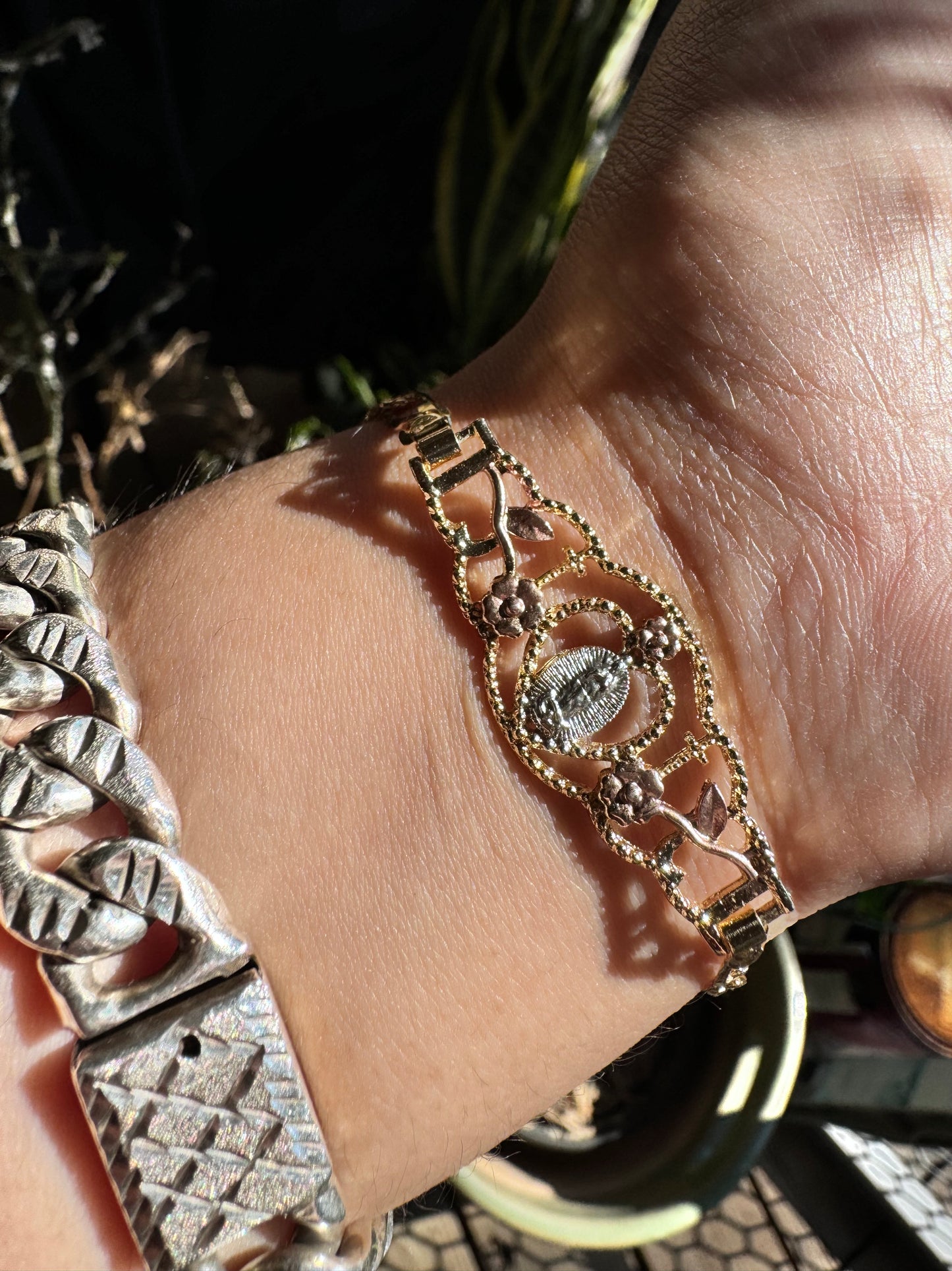 Virgencita Blooming Figaro Esclava