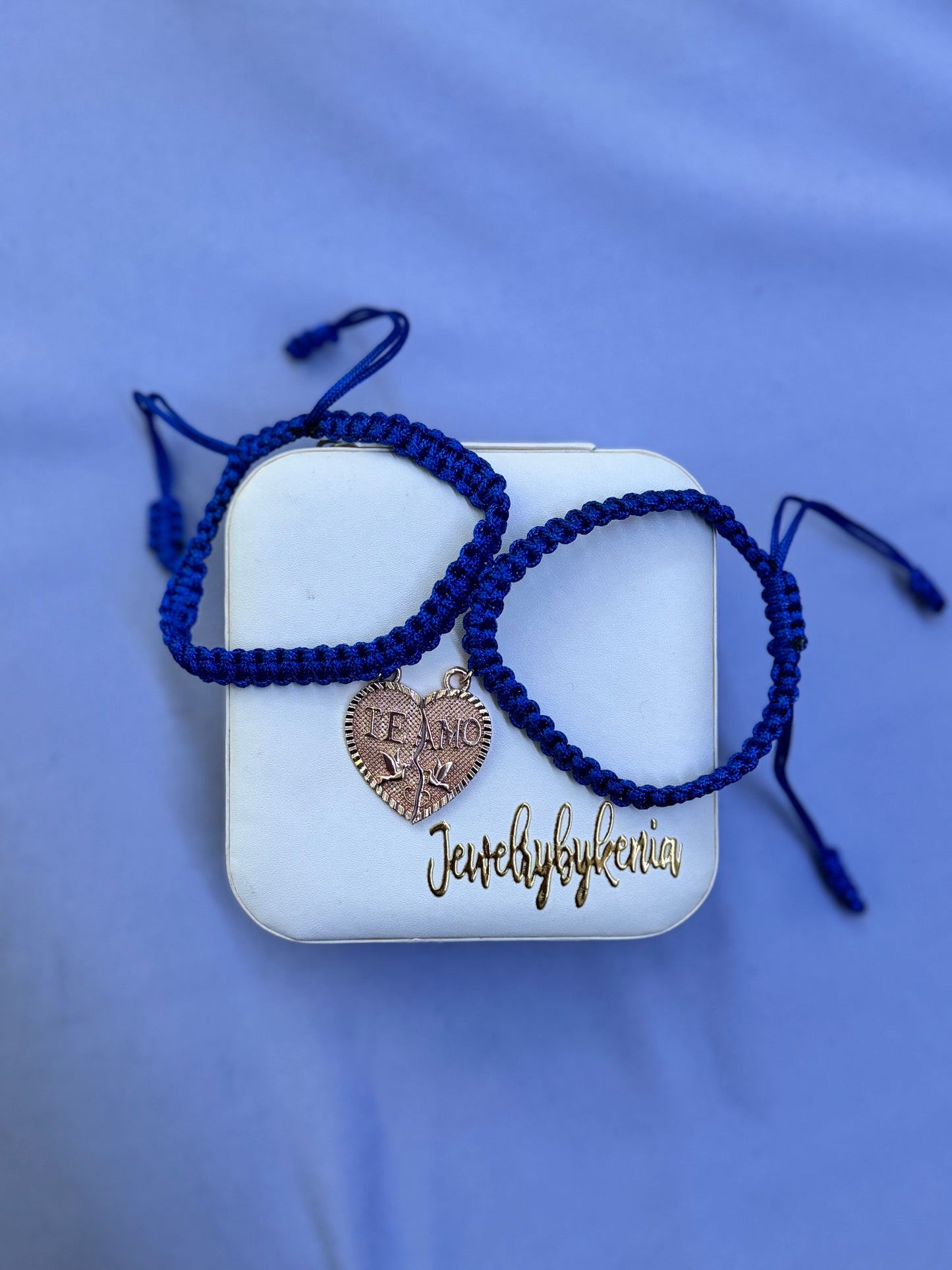 Lovey Dovey breakable Couple bracelet