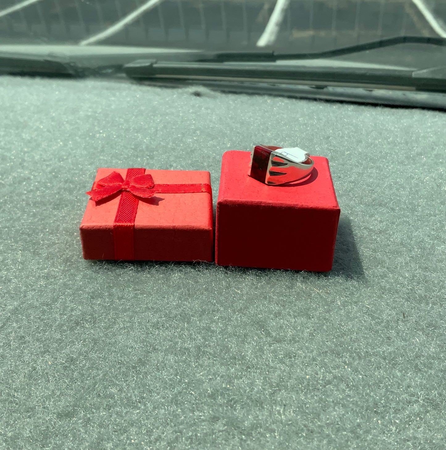 Red Marble Ring (Size 9)