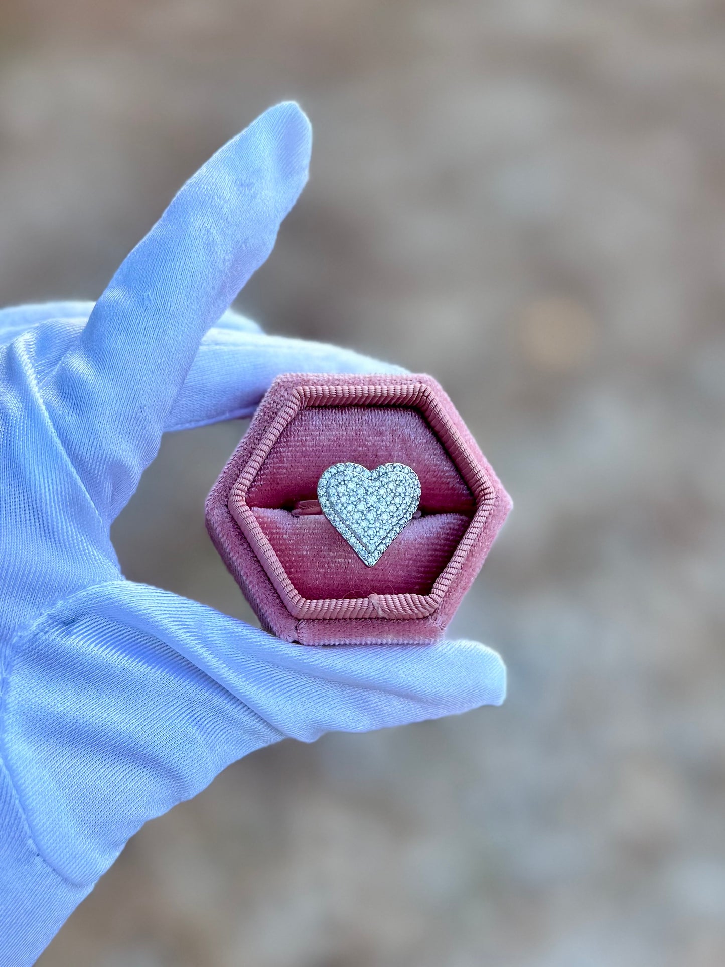 Icy Heart Ring (Silver)