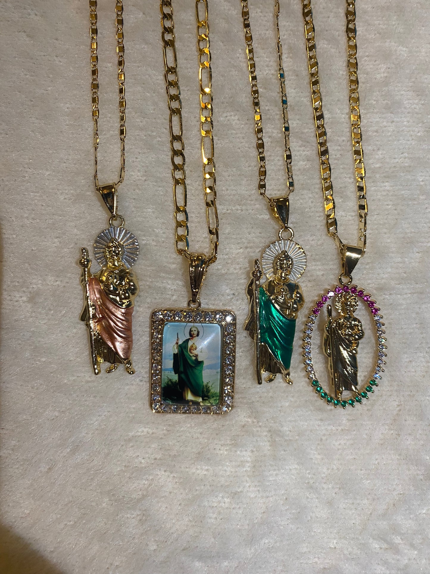 Collar San Judas Verde