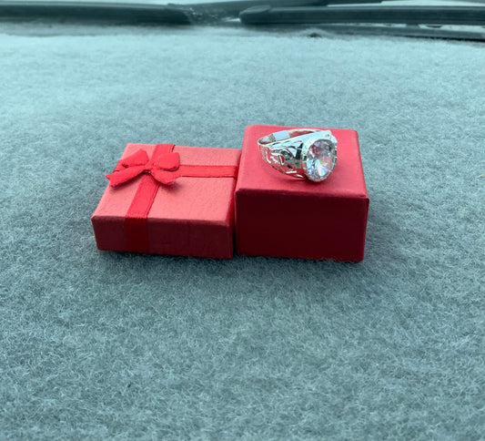 Clear Stone Herradura Ring (Size 11)