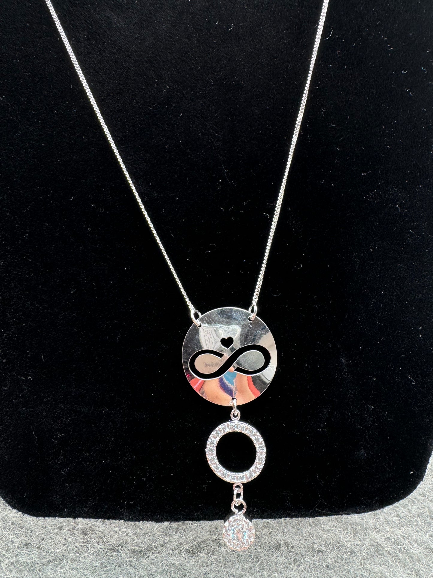 Round Infinite Necklace