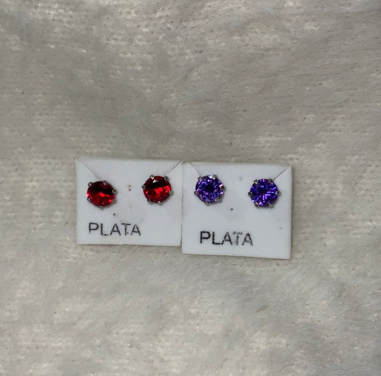 Color Studs