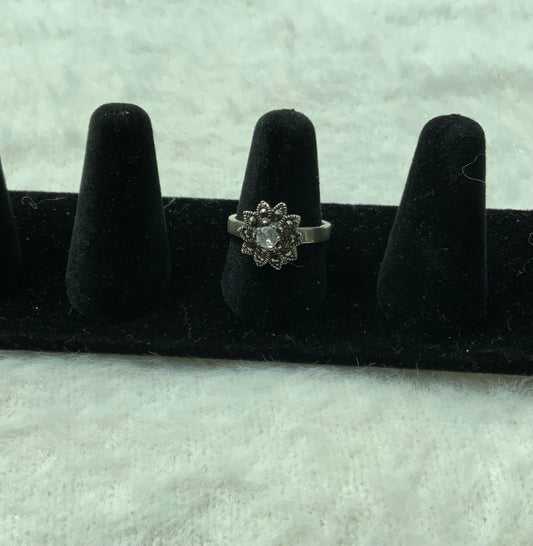 Flor Marquesita Ring (Size 8)