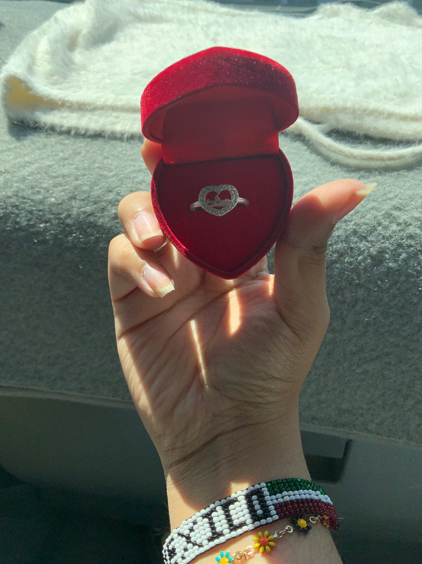 Heartbeat Ring (Size 8)