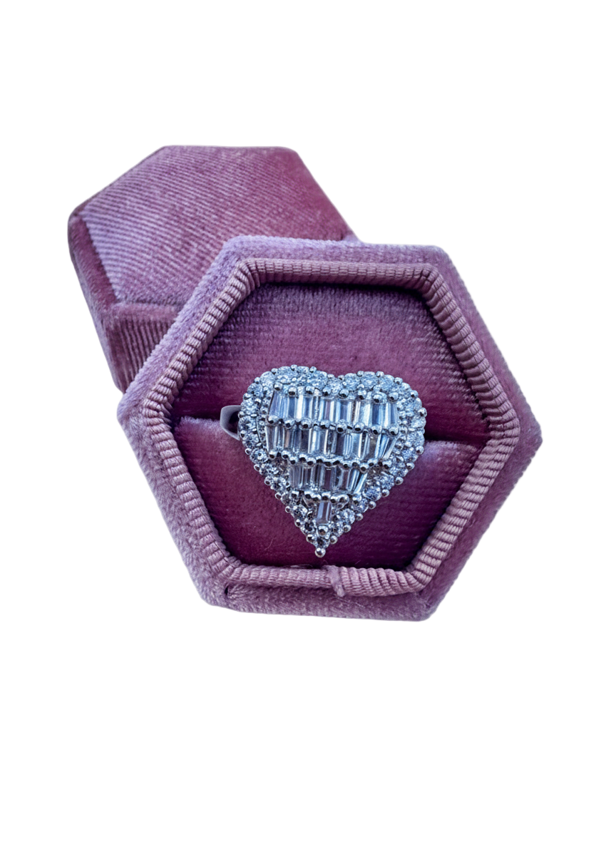 Lujosa Silver Plated Ring