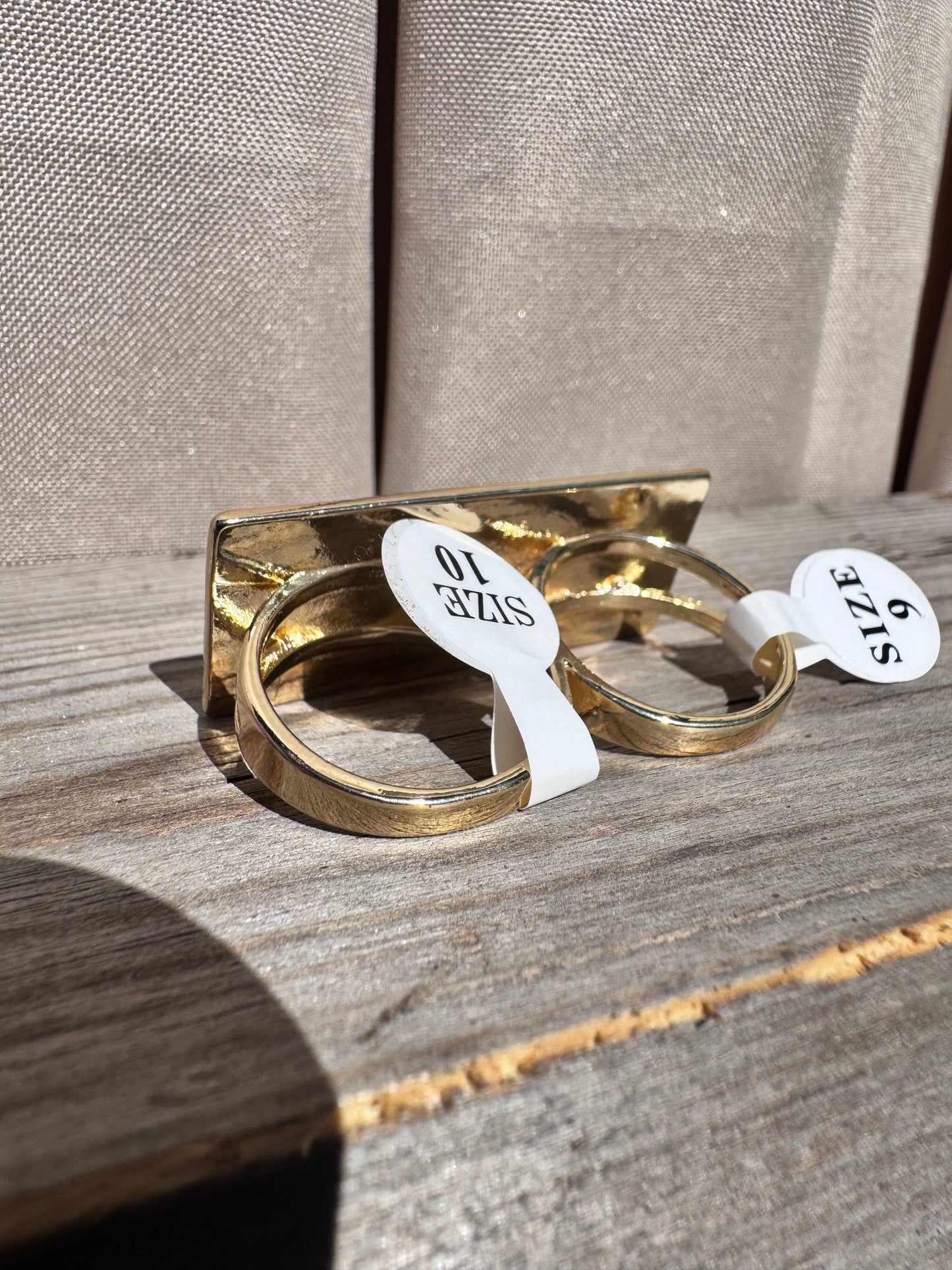 100 Bill Ring