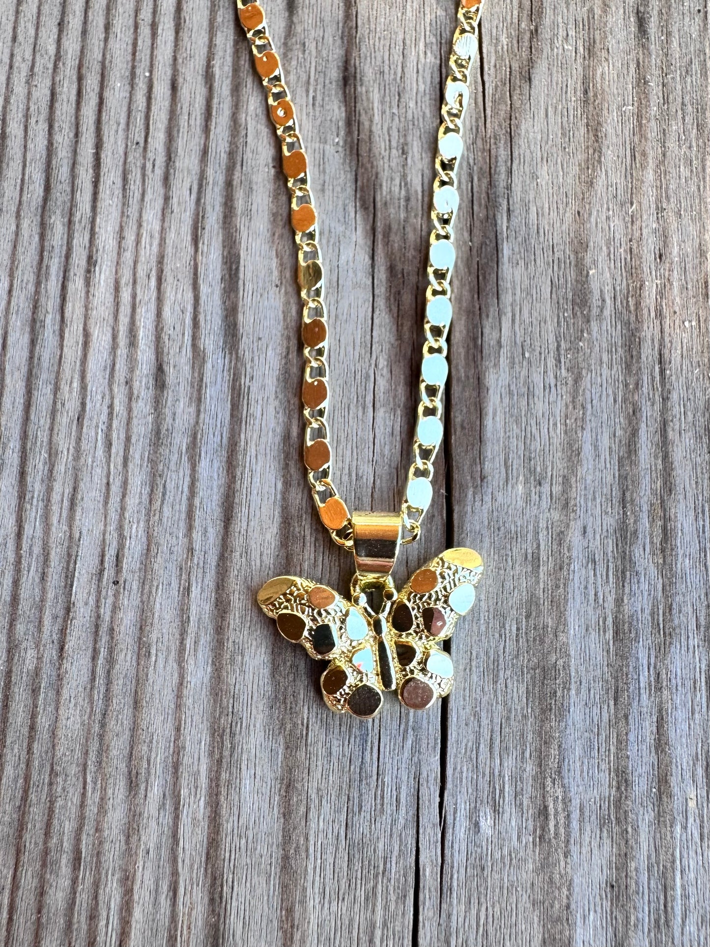 Mariposa Nugget Necklace