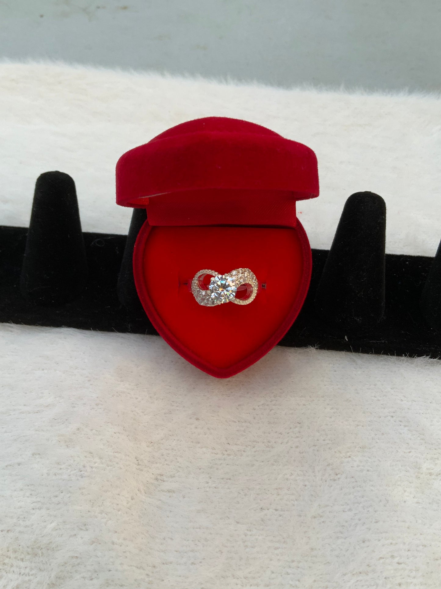 Elegant Infinity Ring (Size 8.5)