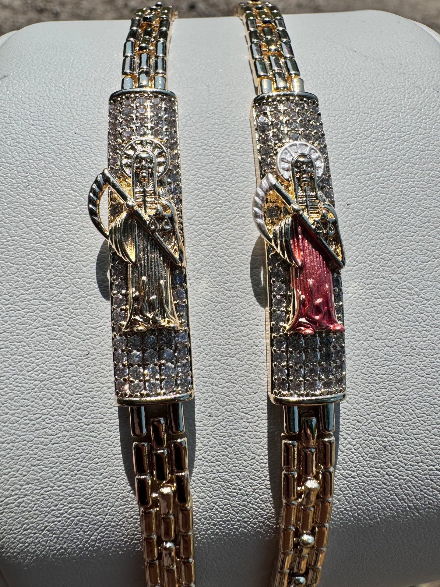 Santa Muerte Elegante Esclava