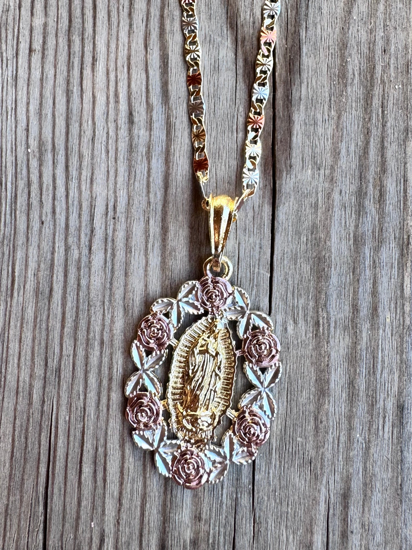Virgencita Rosas Medalla Necklace