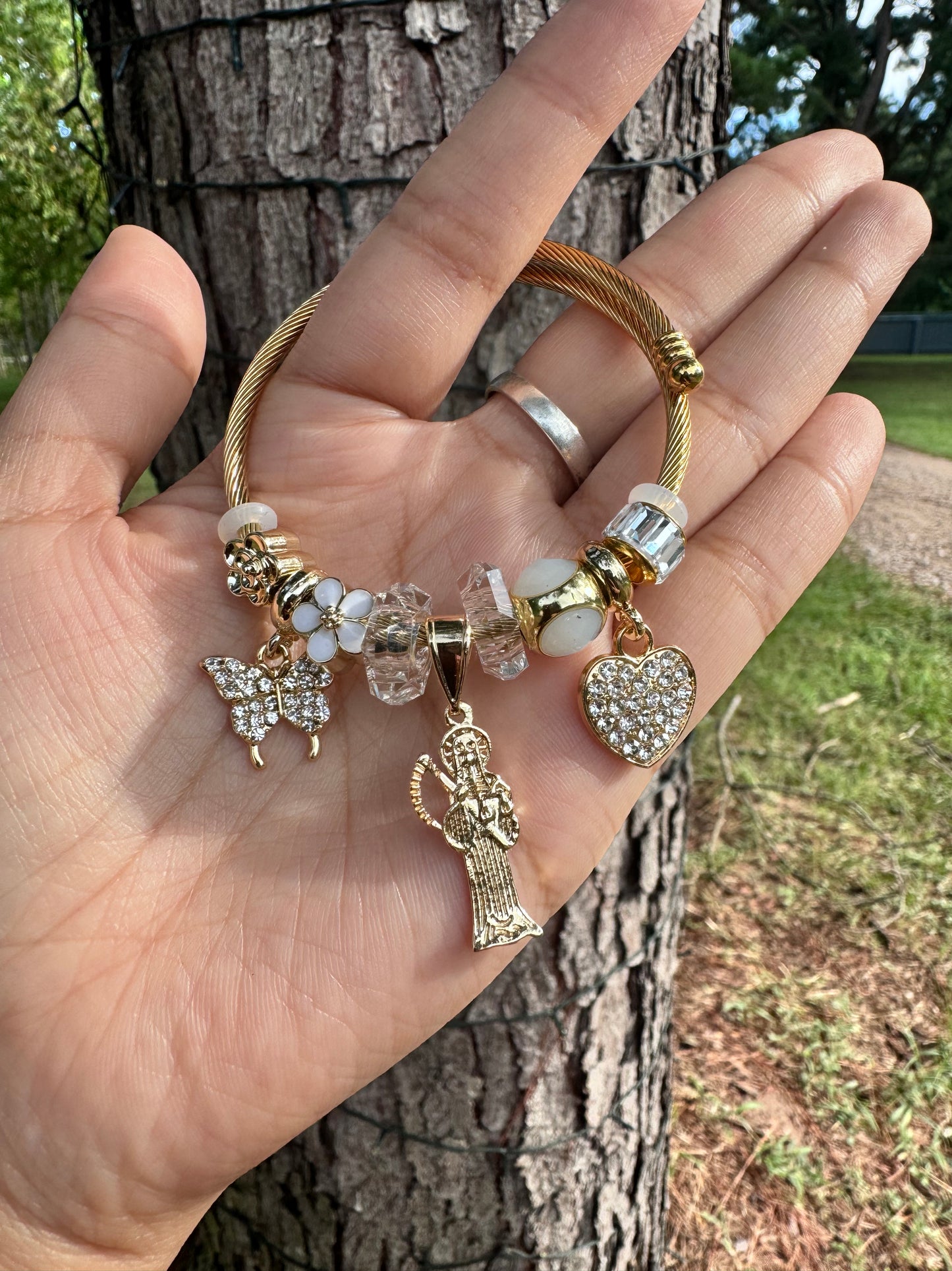 Santa Muerte Corazón Dorado Pandora Bracelet