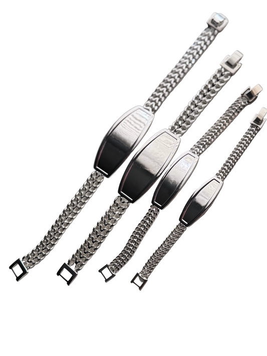 ID Silver Engraved Petatillo Clasp Esclava