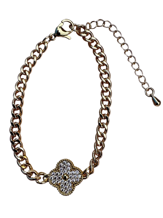 Elegant Bracelet “I”