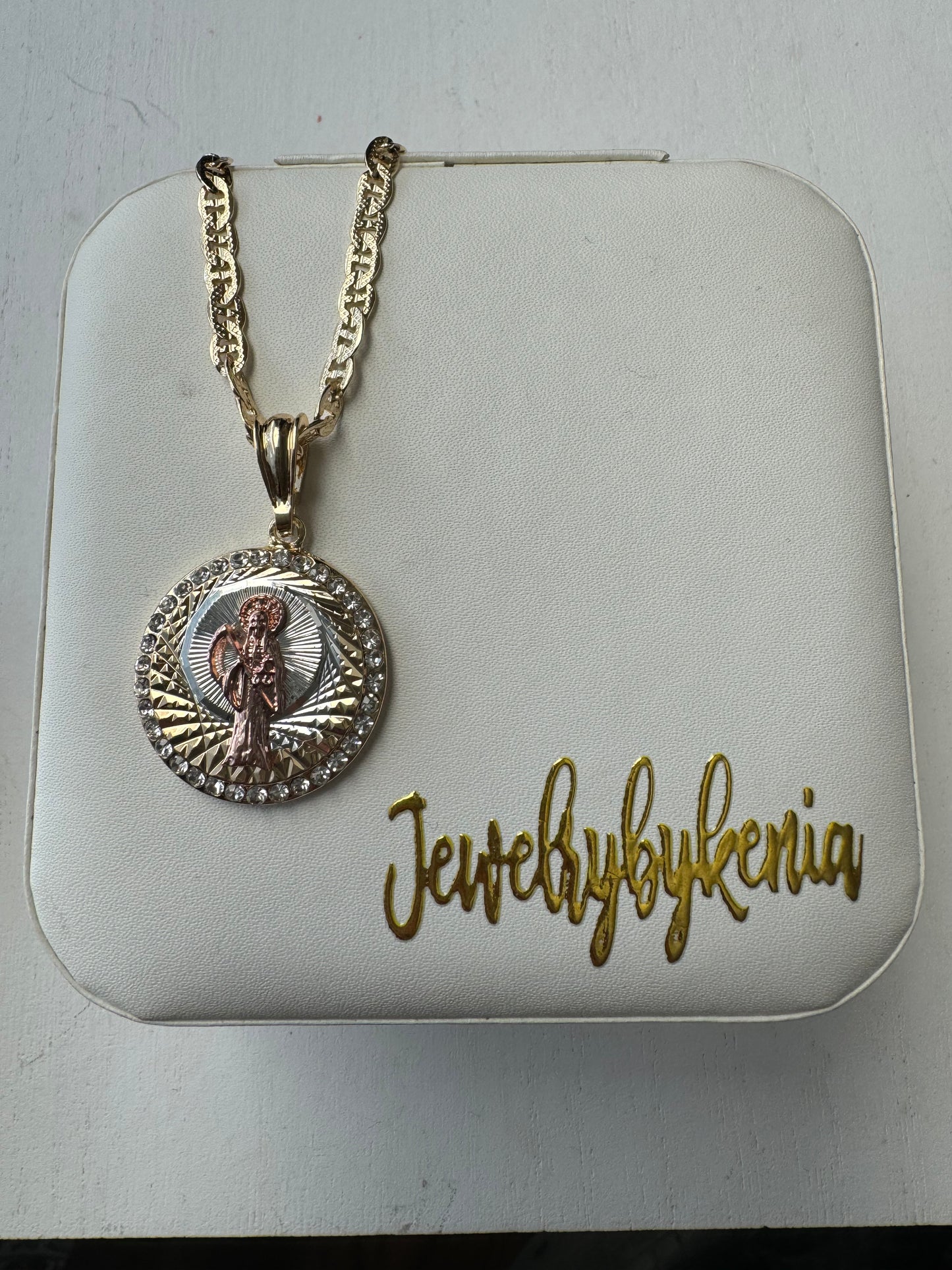 Santa Muerte Round Medalla