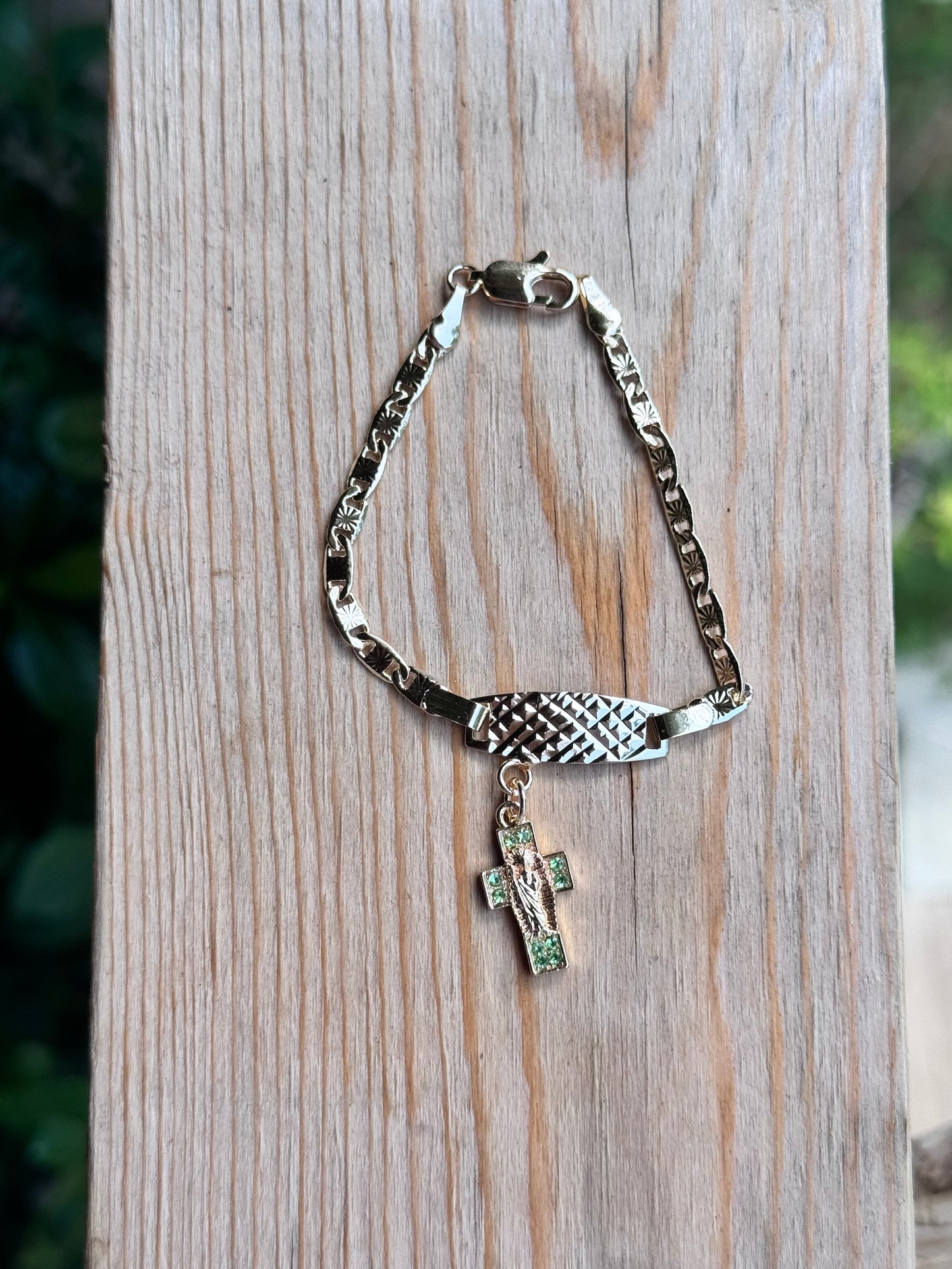 San Judas Green Cross Baby Bracelet Esclava