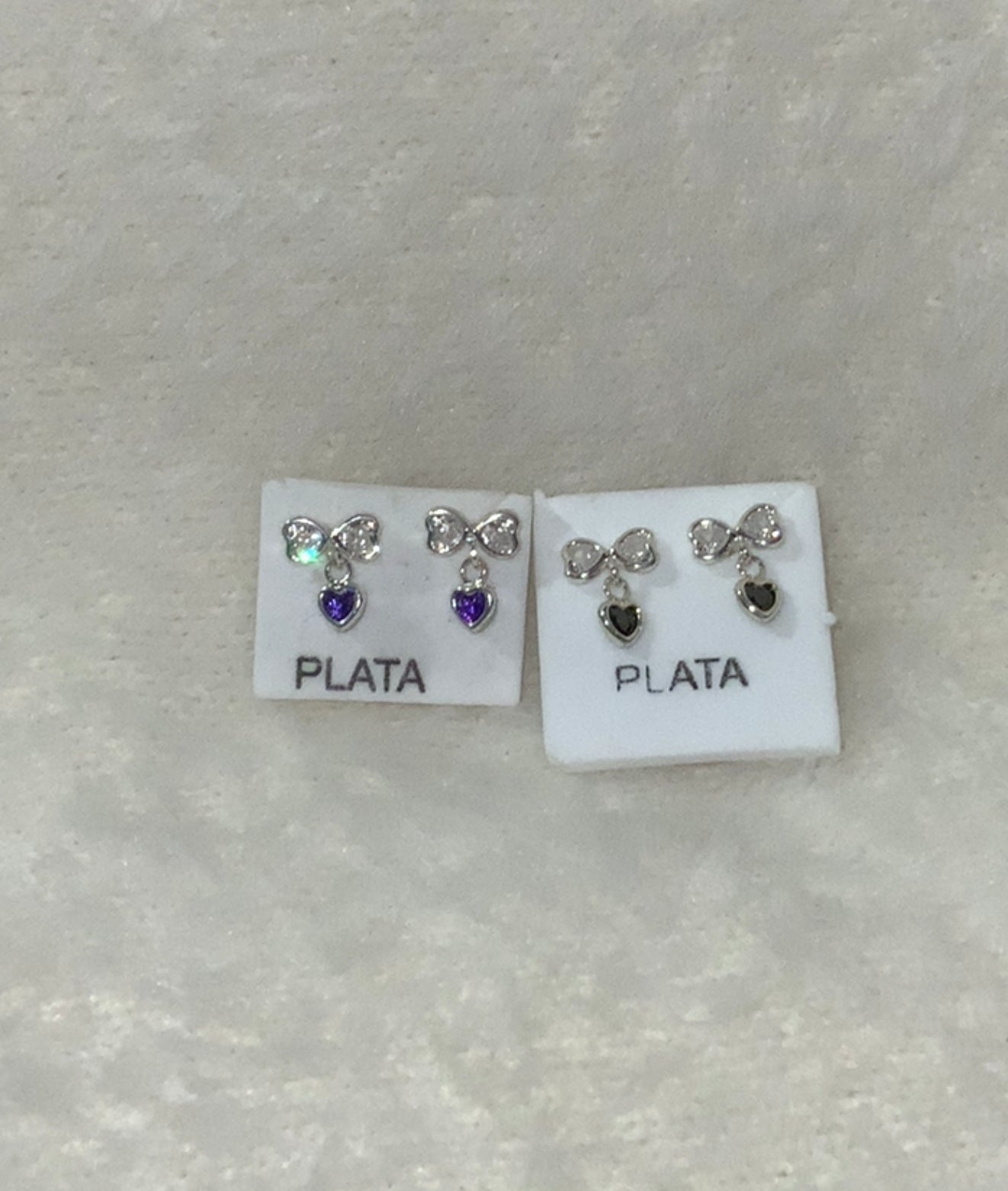Corazoncito Bow Studs